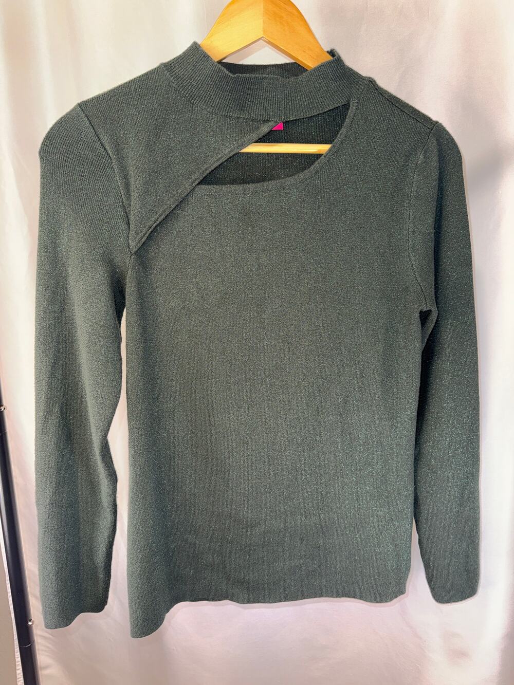 Vince Camuto Women’s Size M Dark Green Metallic Cutout Mock Neck Sweater